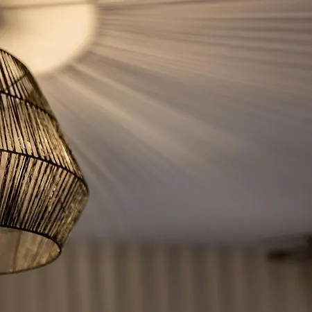 Completely Renovated Near Part-dieu * 里昂