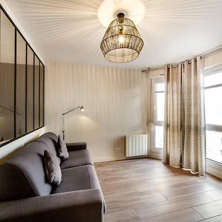 Completely Renovated Near Part-dieu Apartamento *